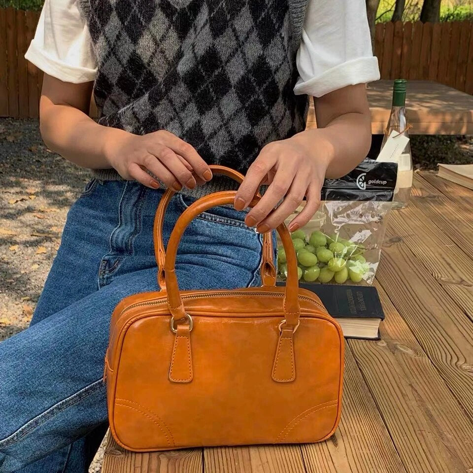 Retro Women's Bag Oil Wax Leather