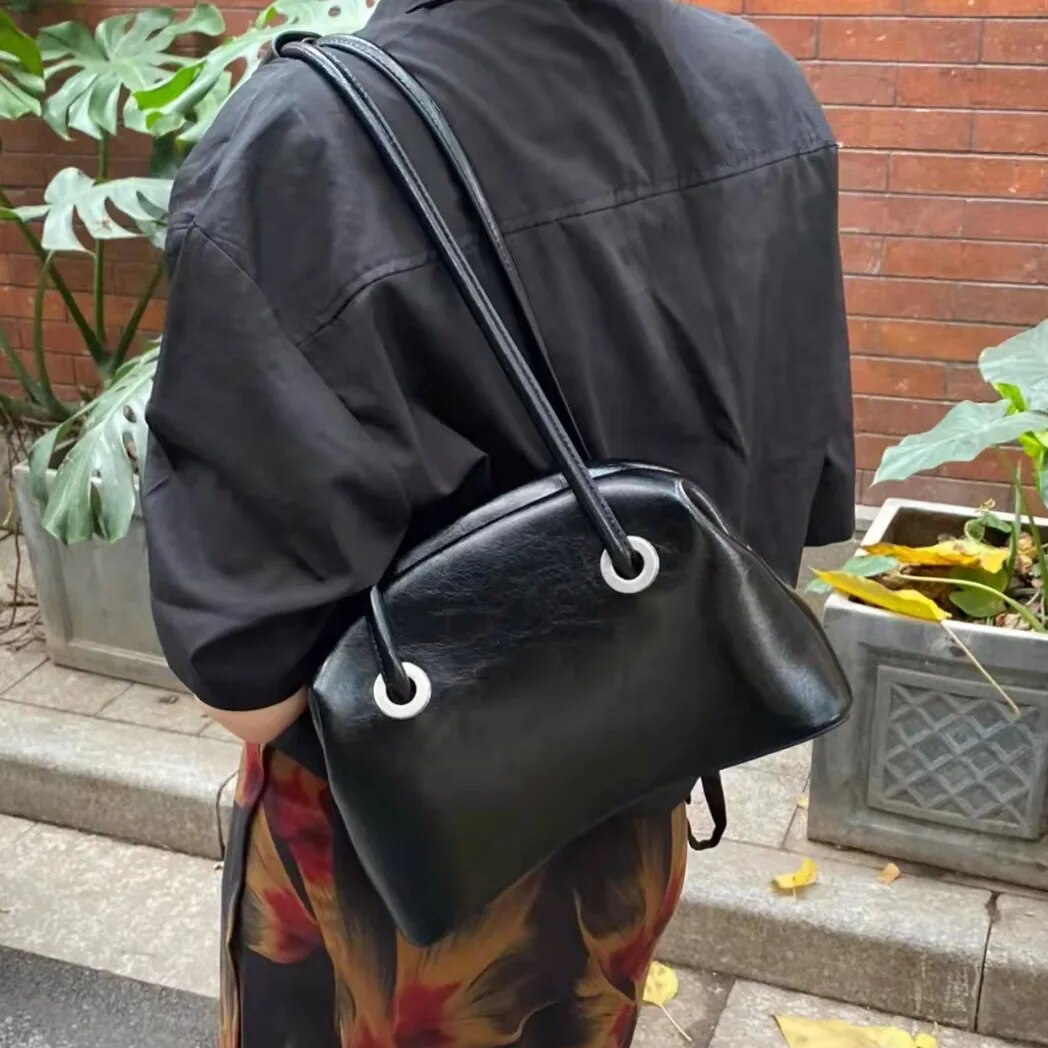 Korean Niche Catfish Bag